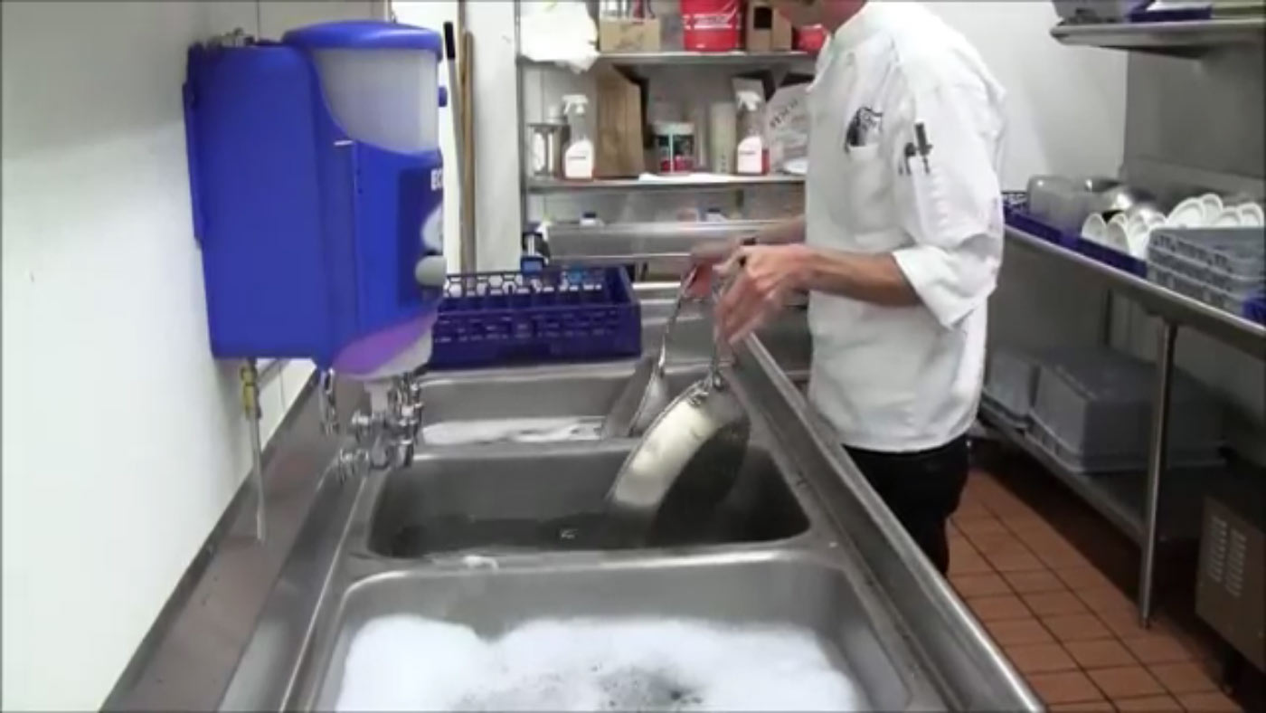 Dish Washing technique DishwasherHero